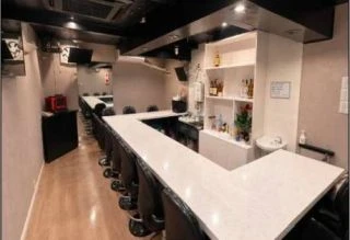 飲食店 / バー